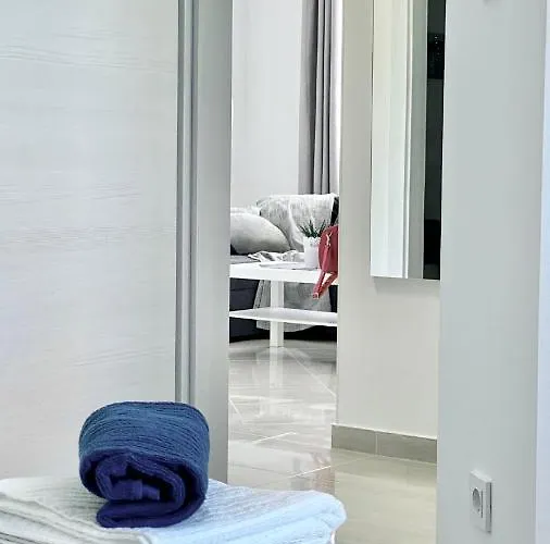 Stella Apartment